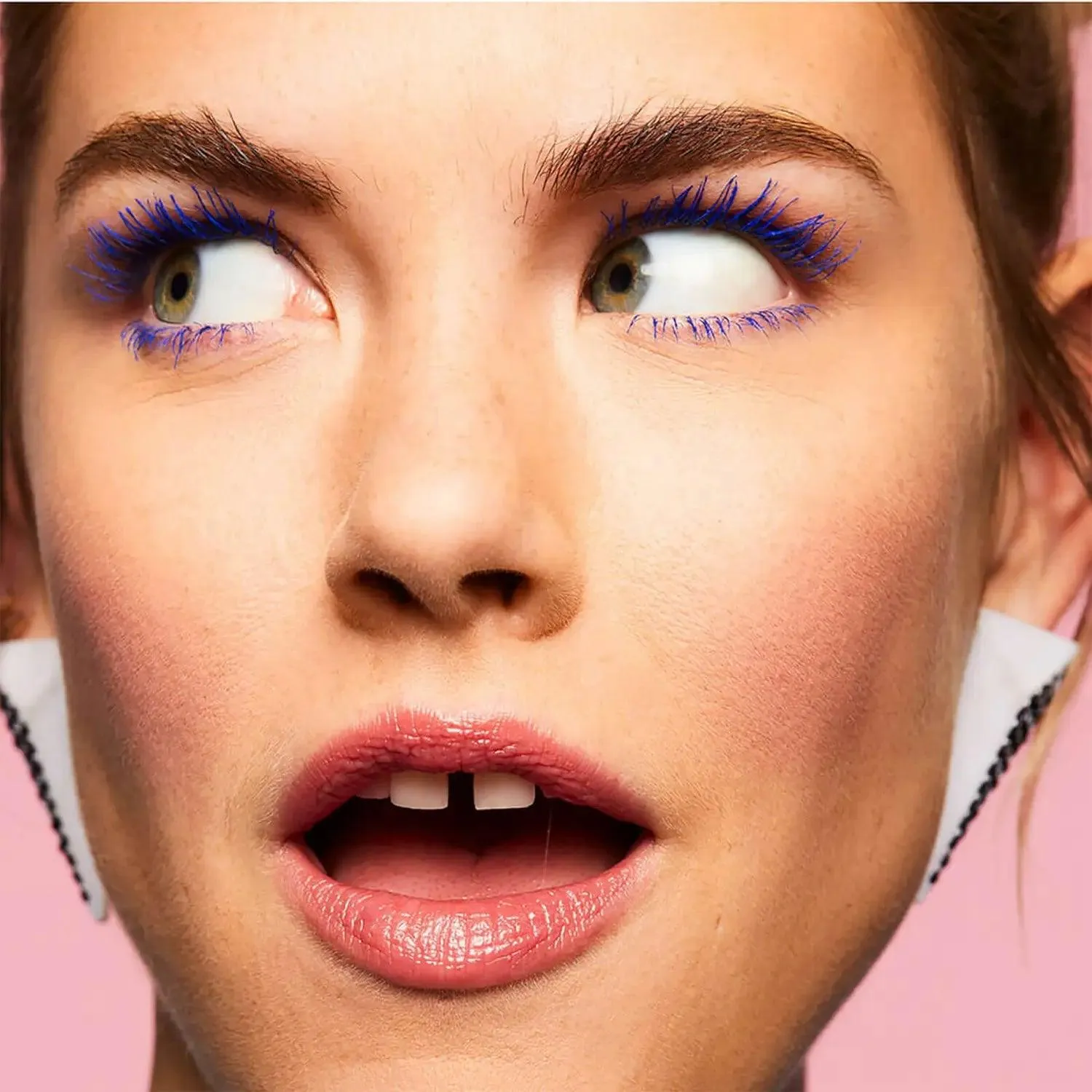 BENEFIT - BANG BAD GAL BIGGER, BADDER BRIGHTENING BLUE - 8.5g
