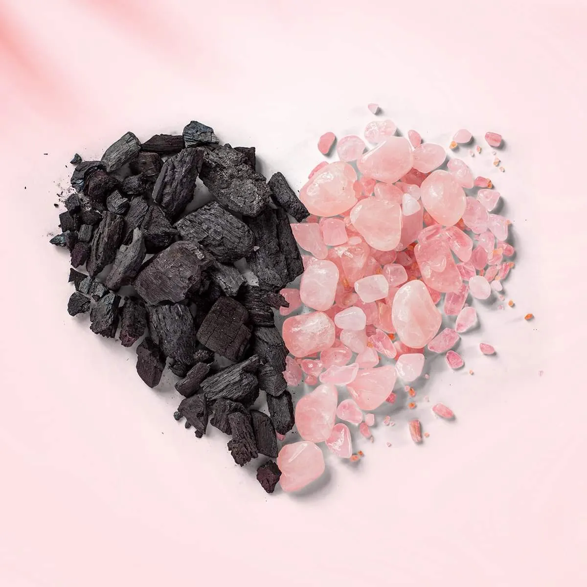 Biore ROSE QUARTZ   CHARCOAL Daily Purifying Cleanser غسول البشرة بالفحم والكريستال
