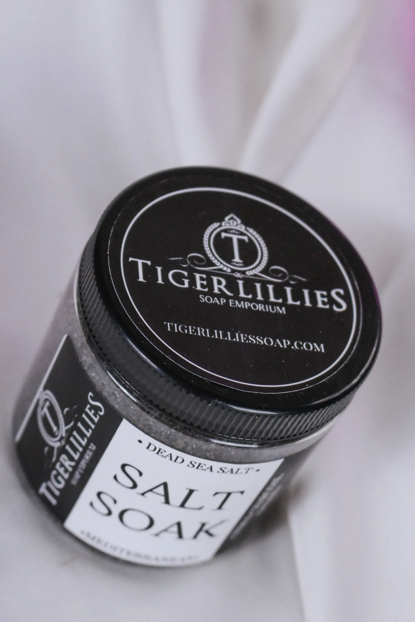 Citrus Charcoal Salt Soak