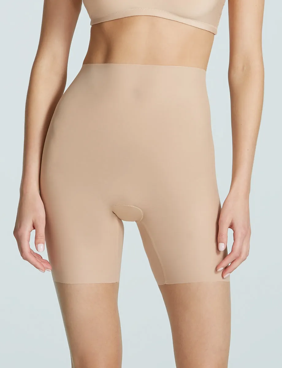 Featherlight Control Short