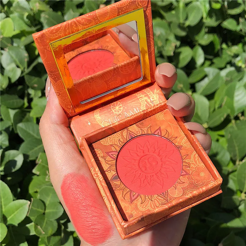 Highly Pigmented Pearlescent Blush Eyeshadow Palette