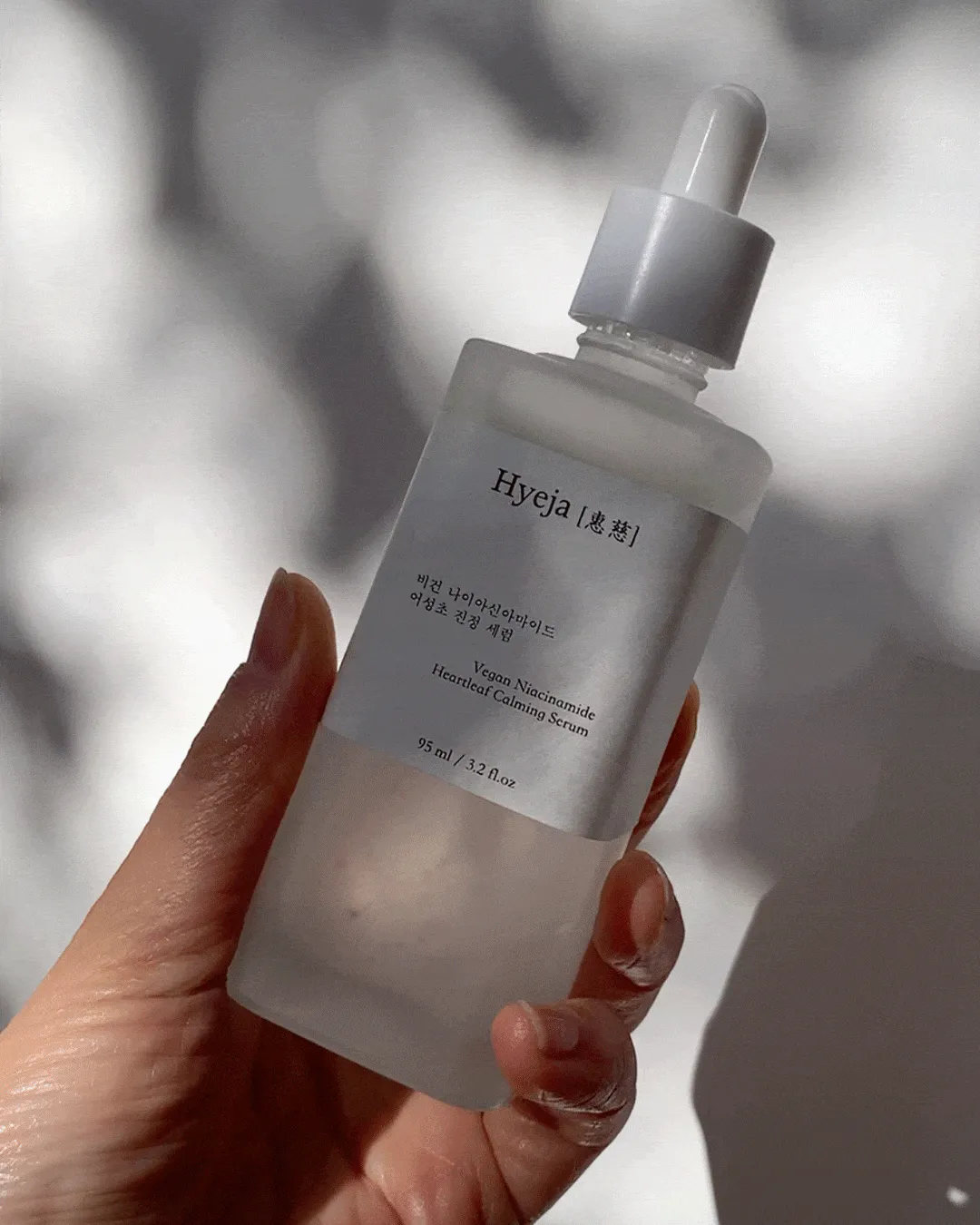 Hyeja Vegan Niacinamide Heartleaf Calming Serum