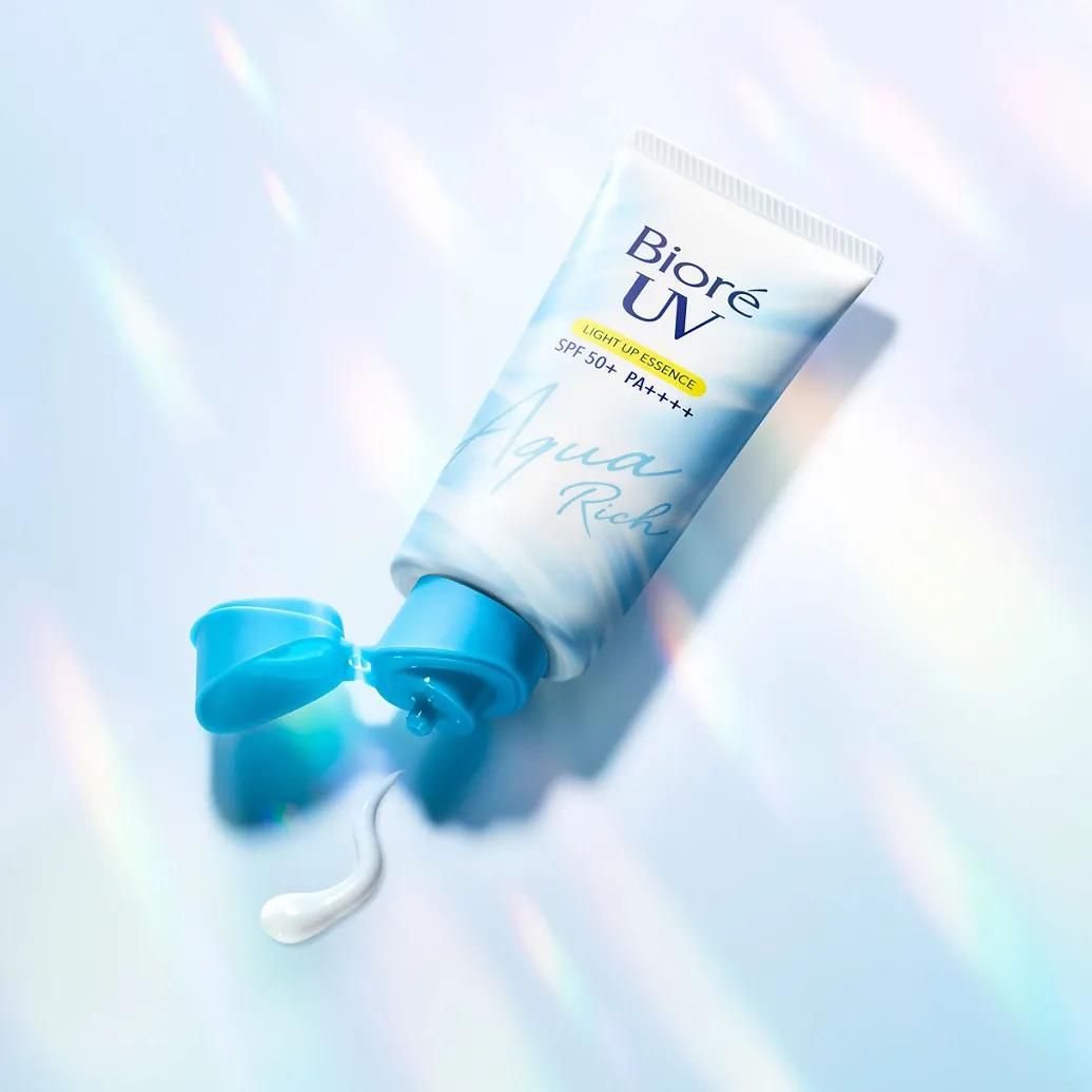 KAO Bioré UV Aqua Rich Light Up Essence SPF50 
