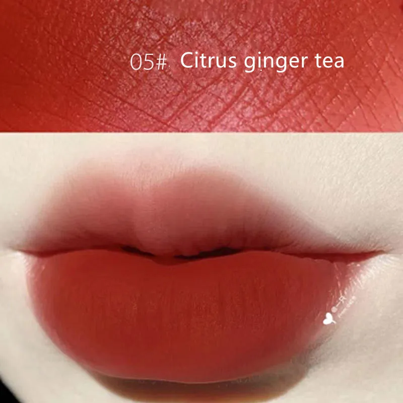 Long-Lasting Matte Moisturizing Lipstick