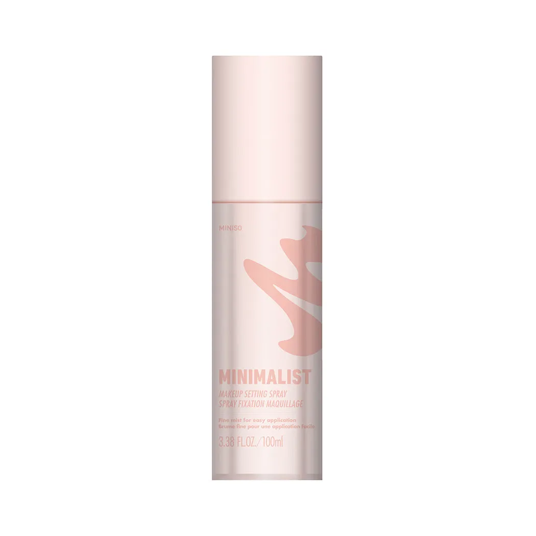 Minimalist Makeup Setting Spray