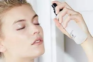Miss rose makeup fixer spray