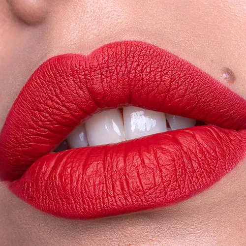 Plumping Lip Liner